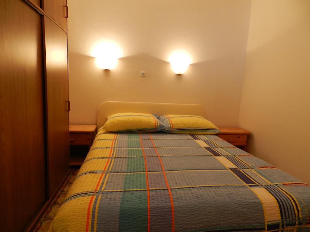 Apartment Mihalj Jadrija-Ground Floor 部屋 写真
